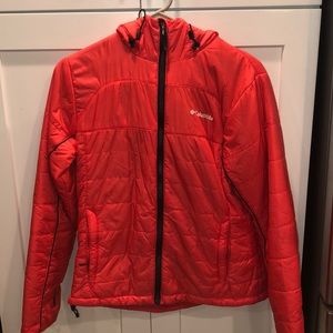 Women’s Columbia puffer jacket